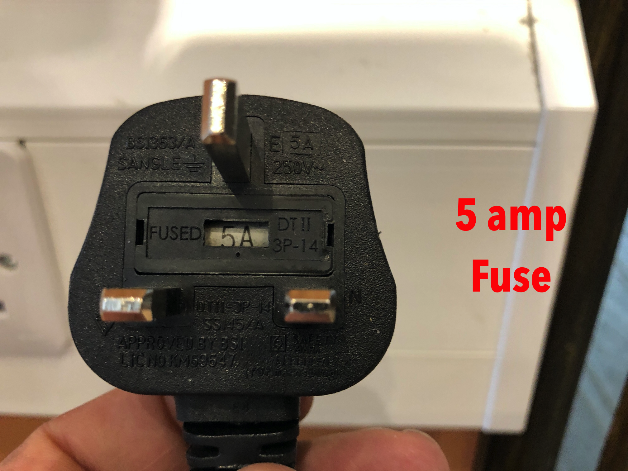 5amp Fused Plug - Bright Spark