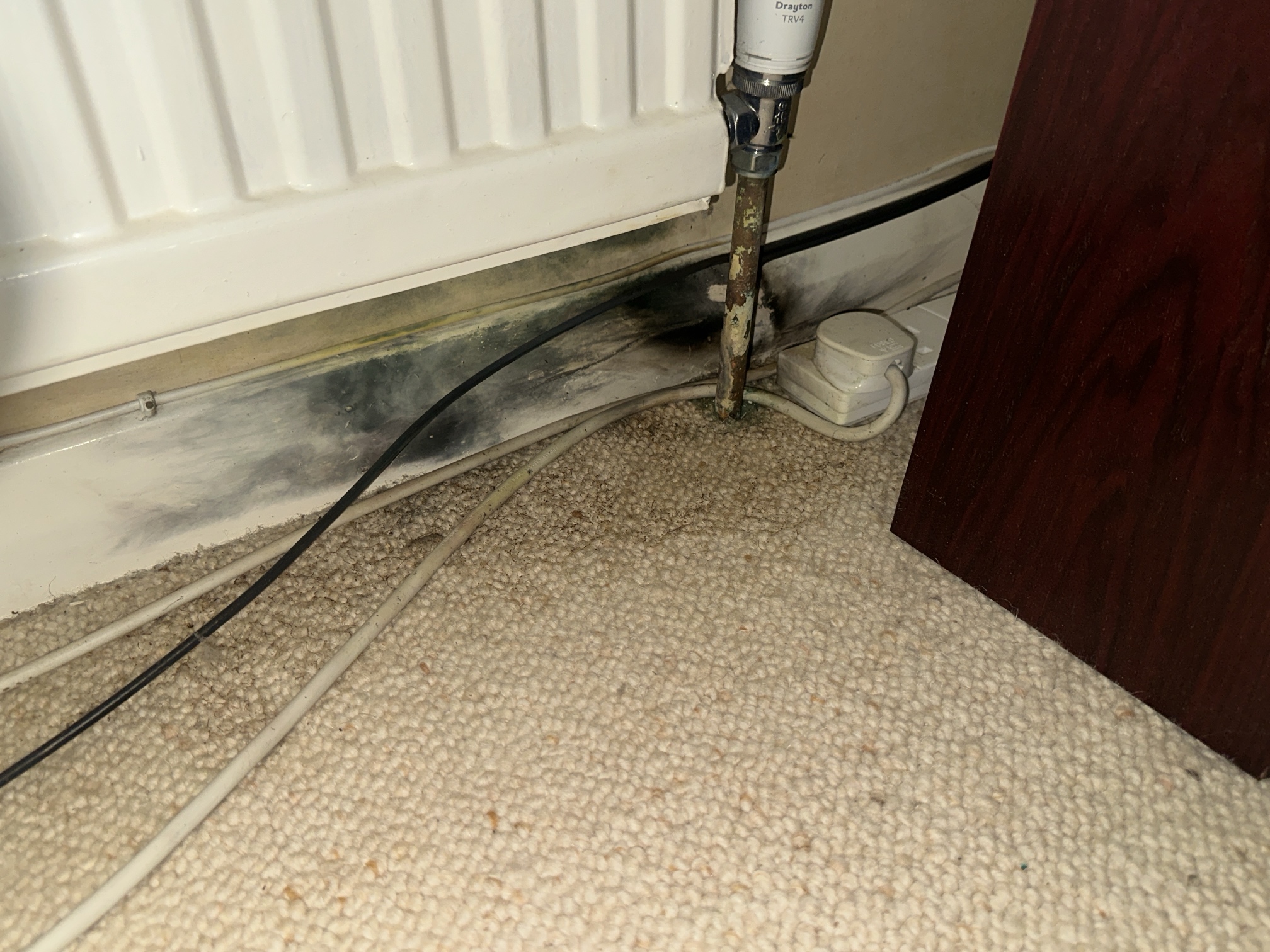 Radiator pipework