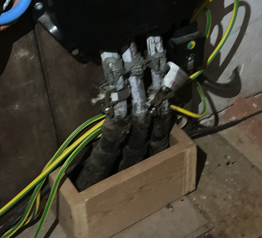 Looped electrical supply - 1 in, and 2 out example
