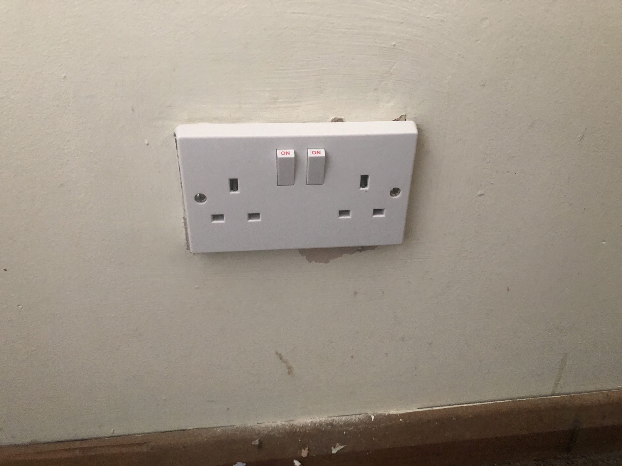 Replacement Double socket bright spark electrician tonbridge tunbridge wells crowborough sevenoaks